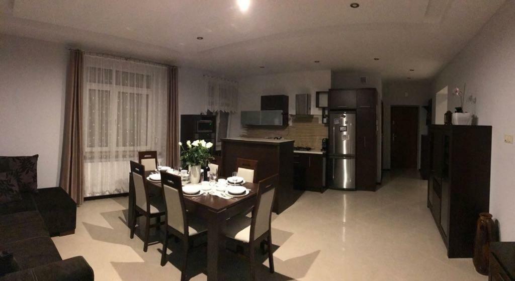 Apartment Family คราคูฟ ภายนอก รูปภาพ